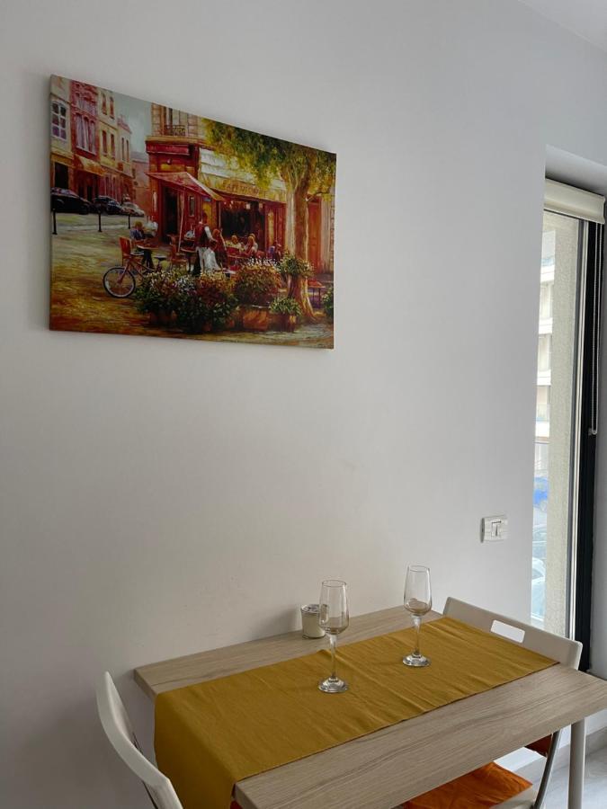 Plaza Luxury Apartment Near Presidential Palace Bucureşti Exterior foto